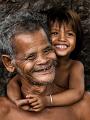 203 - GRANDFATHER AND CHILD - KHOA VO DINH - viet nam